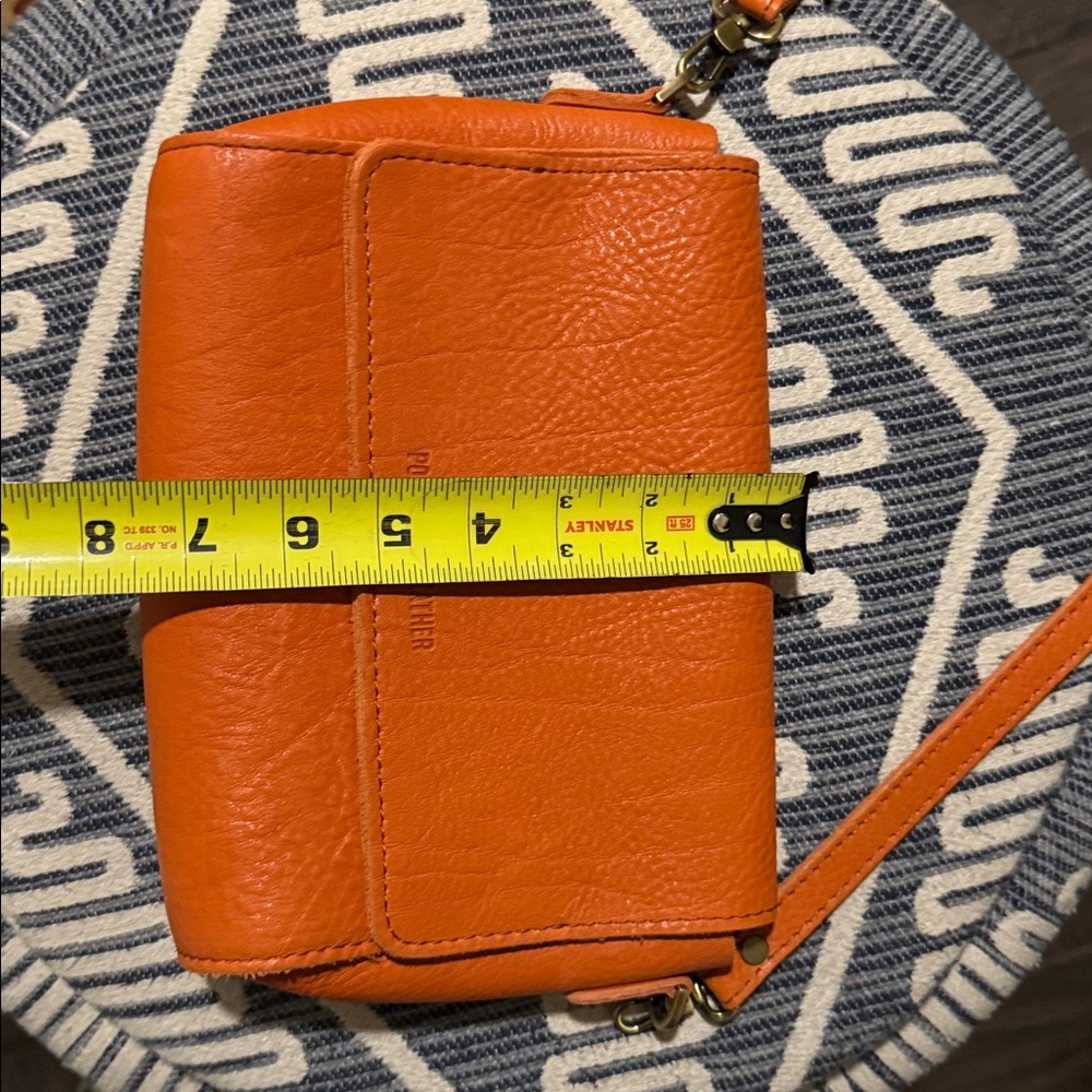 NWT Portland Leather Orange Crossbody Bag Metro - Large FREE Leather Tassel - Picture 9 of 12